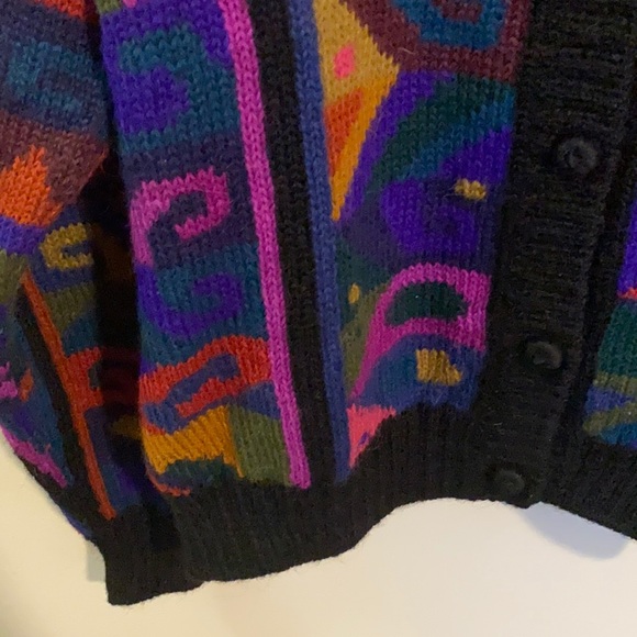 {Awoke Vintage} Sweater. - Picture 4 of 6